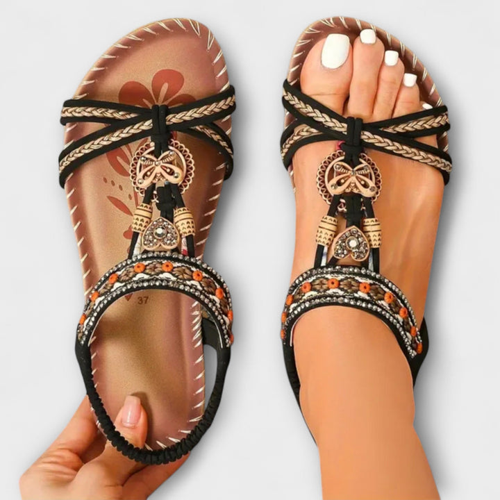 Nareli – elastische Riemensandalen