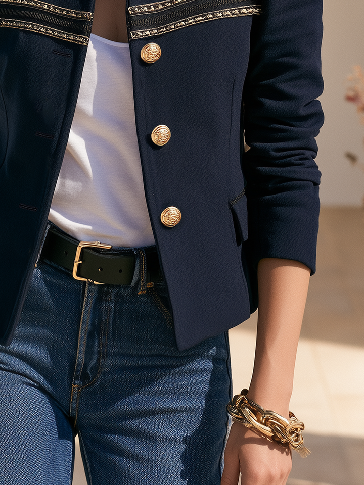 Nivara – Stehkragenjacke aus gewebtem Stoff