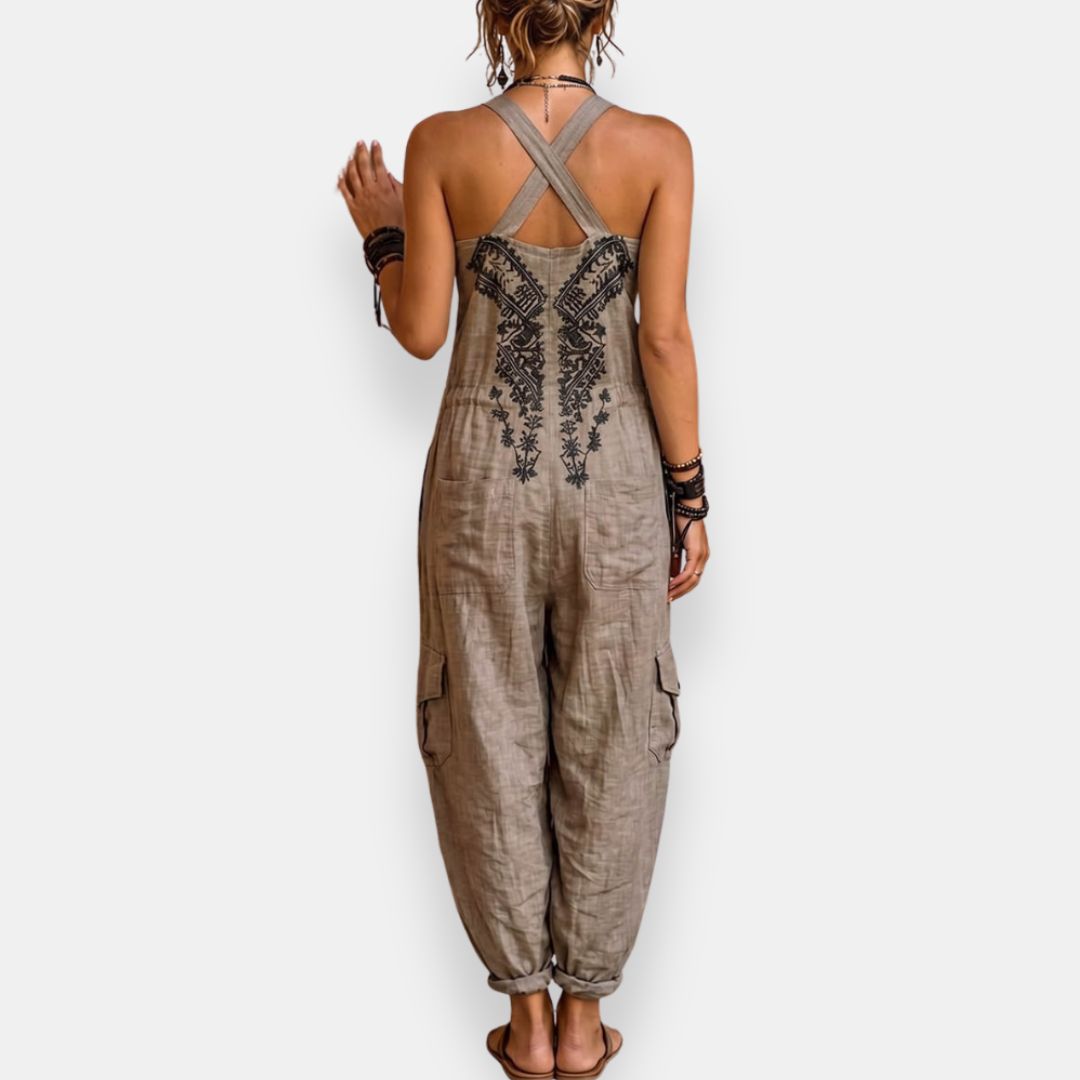 Nivara – besticktes Oberteil, gewebter Jumpsuit
