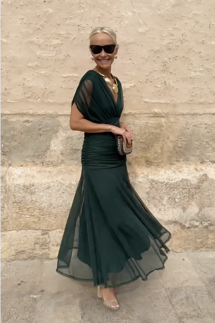 Veyla – V-Ausschnitt-Maxikleid
