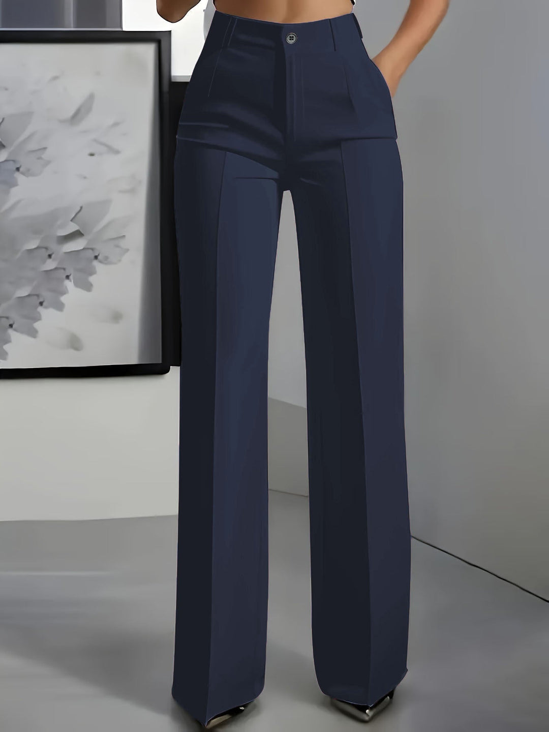 Ilyra – Hochtaillierte Stretch-Webhose