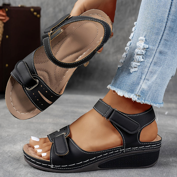 Mireva – Vegane Sandalen mit Fersenstütze
