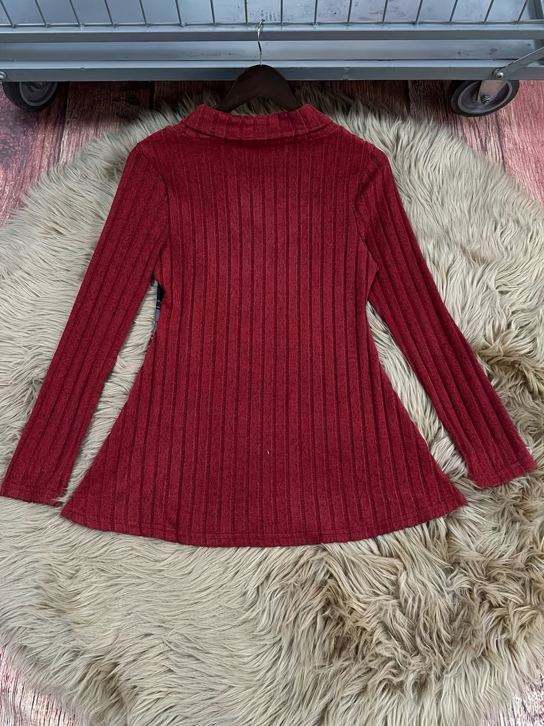 Tavina – Karo-Patchwork-Strick-T-Shirt