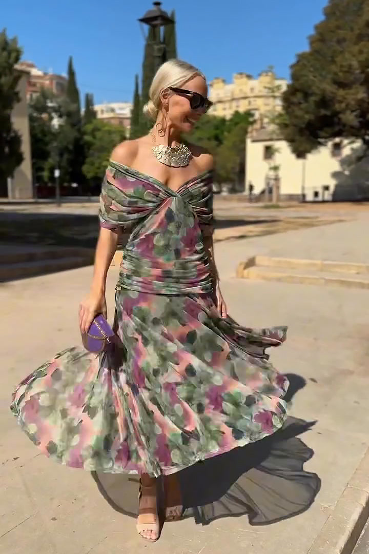 Veyla – V-Ausschnitt-Maxikleid