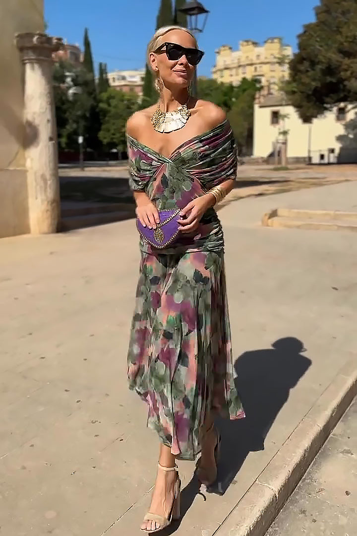 Veyla – V-Ausschnitt-Maxikleid