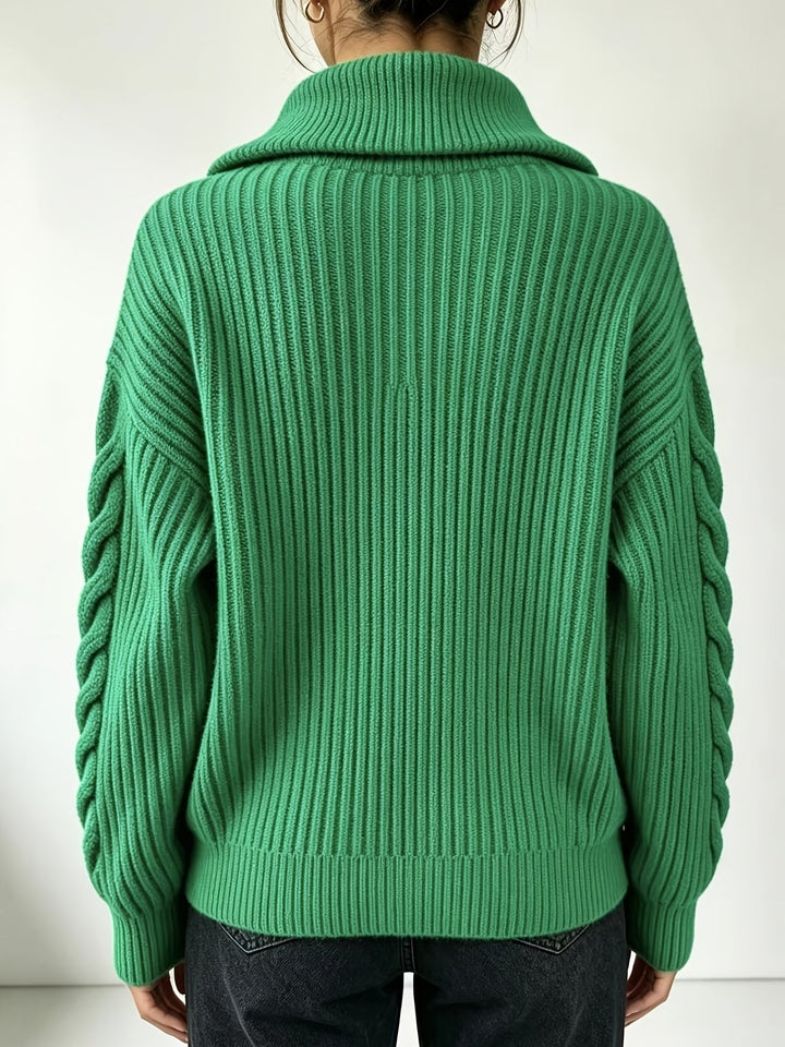 Nivara – Schulterfreier Zopfmuster-Pullover