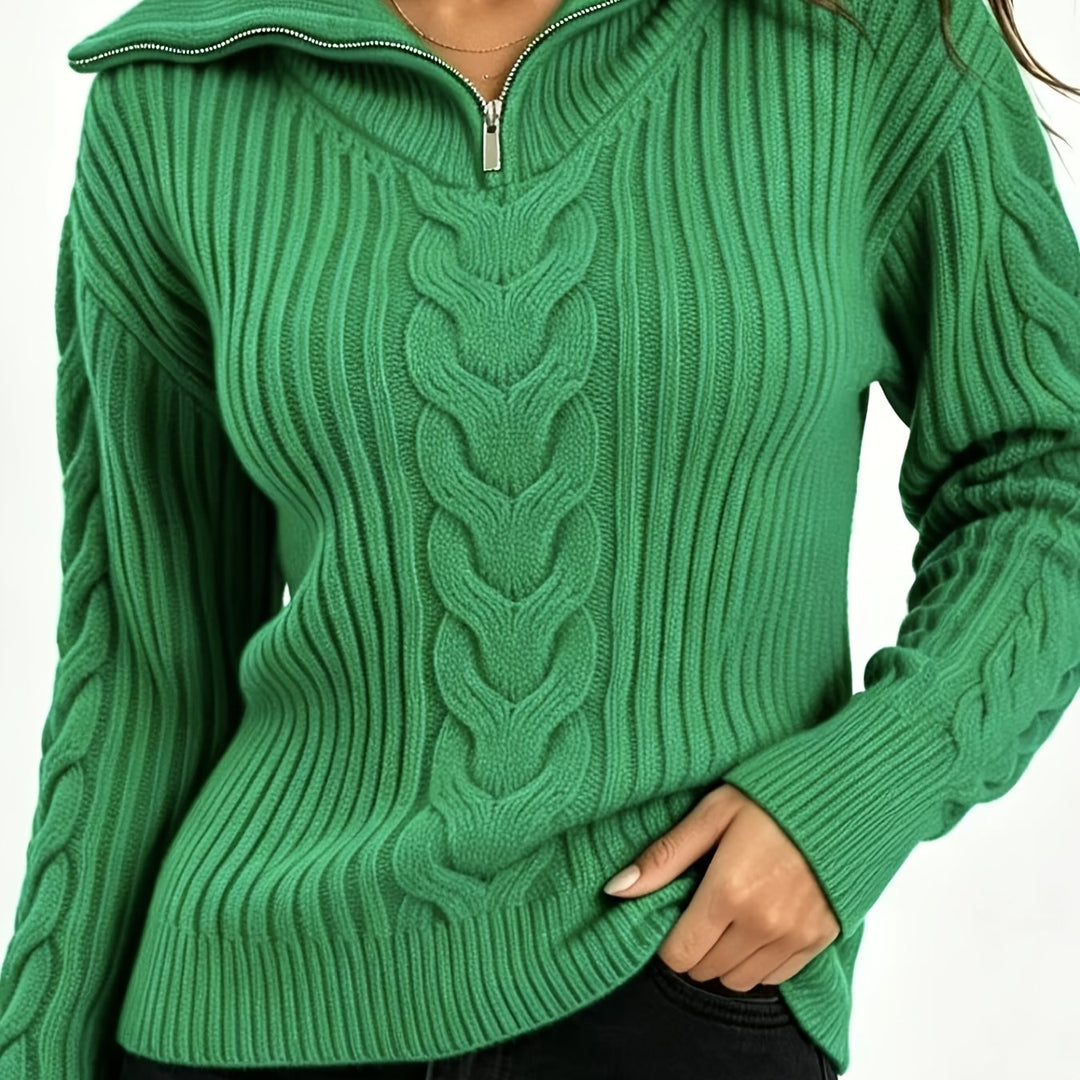 Nivara – Schulterfreier Zopfmuster-Pullover