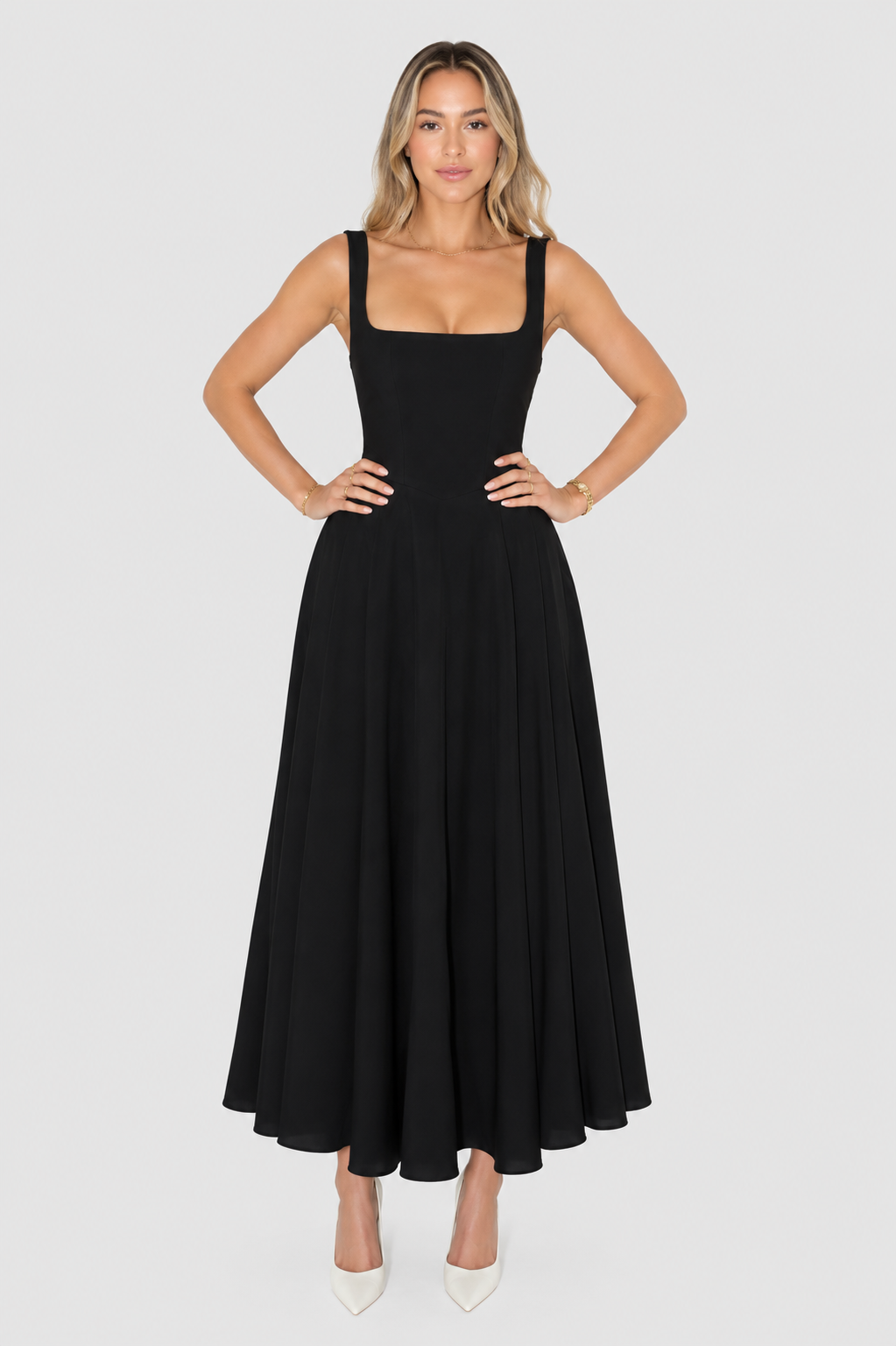 Kelara – Kleid mit quadratischem Ausschnitt