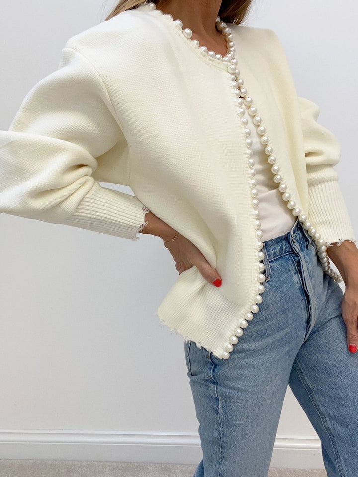 Virela – Mit Perlenbesatz gestrickte Jacke