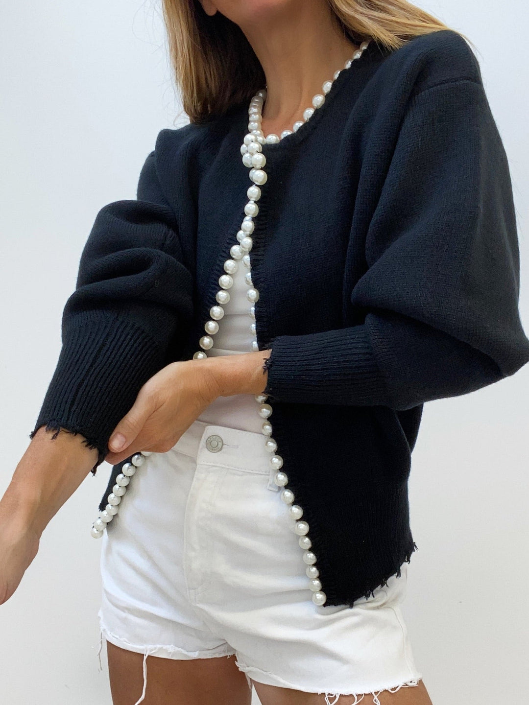 Virela – Mit Perlenbesatz gestrickte Jacke