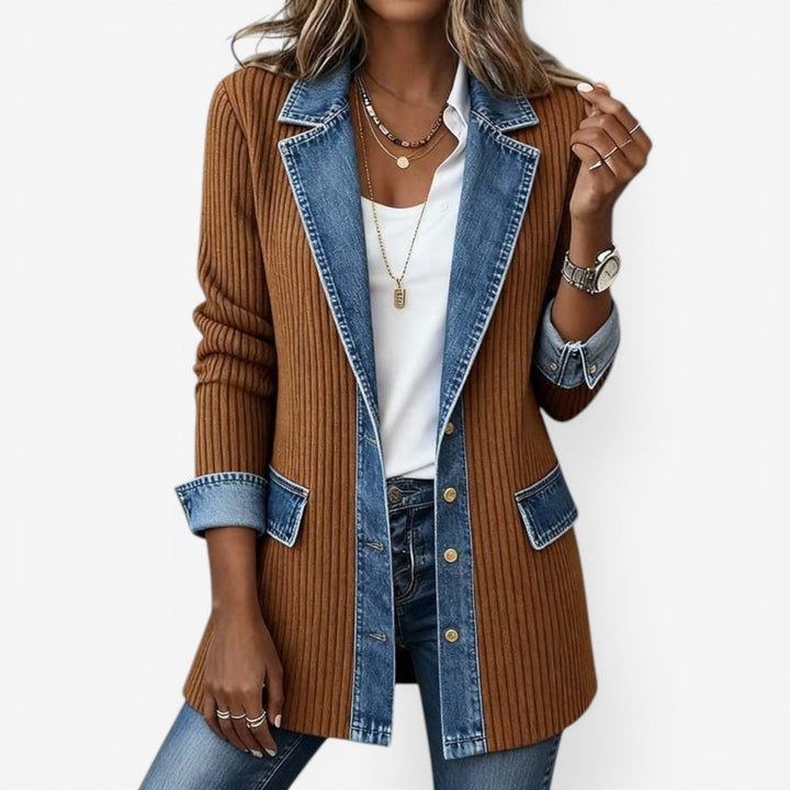 Velira – Denim-inspirierte Baumwollstrickjacke