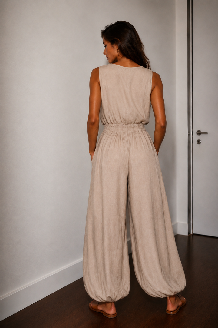 Nevara – Weitbeiniger, leichter Jumpsuit