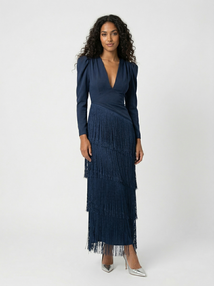 Nalira – Diagonal befranstes Stretch-Strickkleid