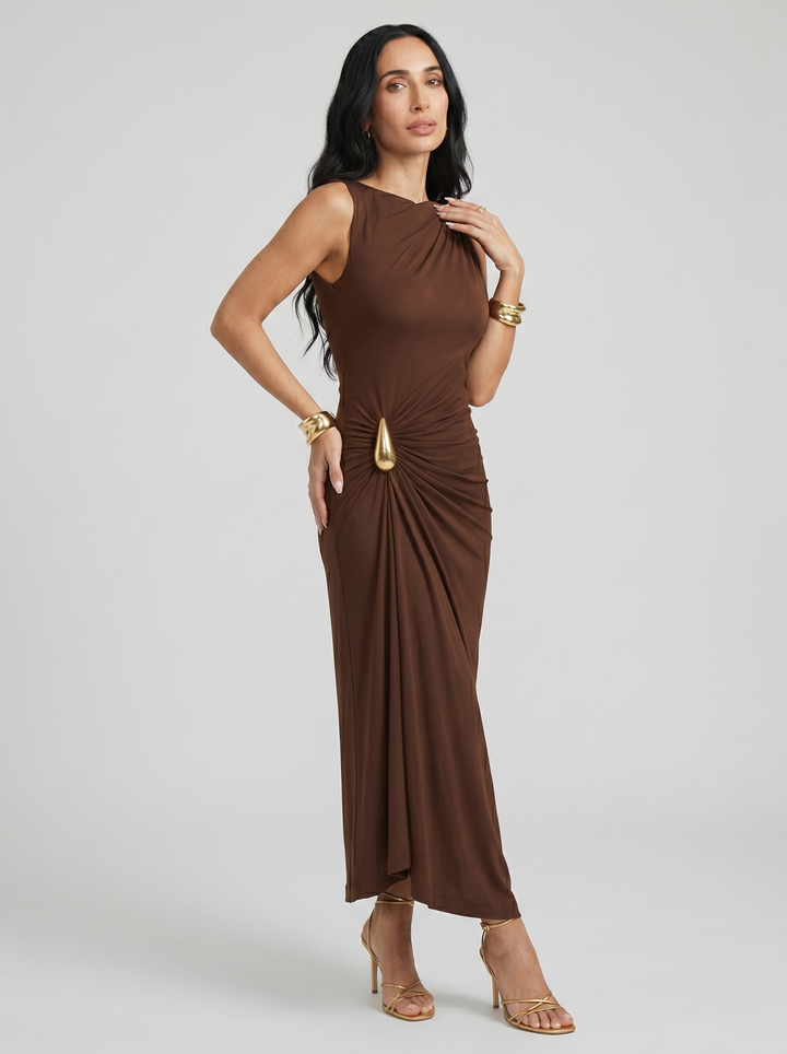 Mireva – Kleid aus technischem Stoff mit Hüftraffung