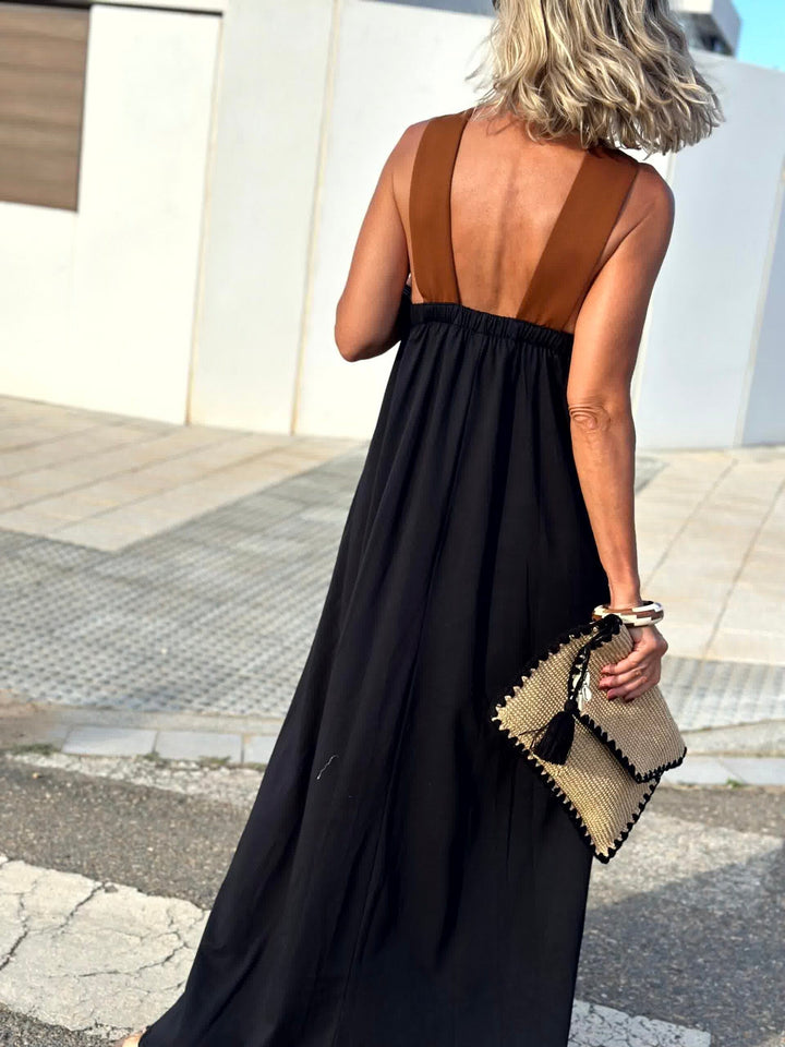Seriva – Kleid mit überkreuztem Ausschnitt