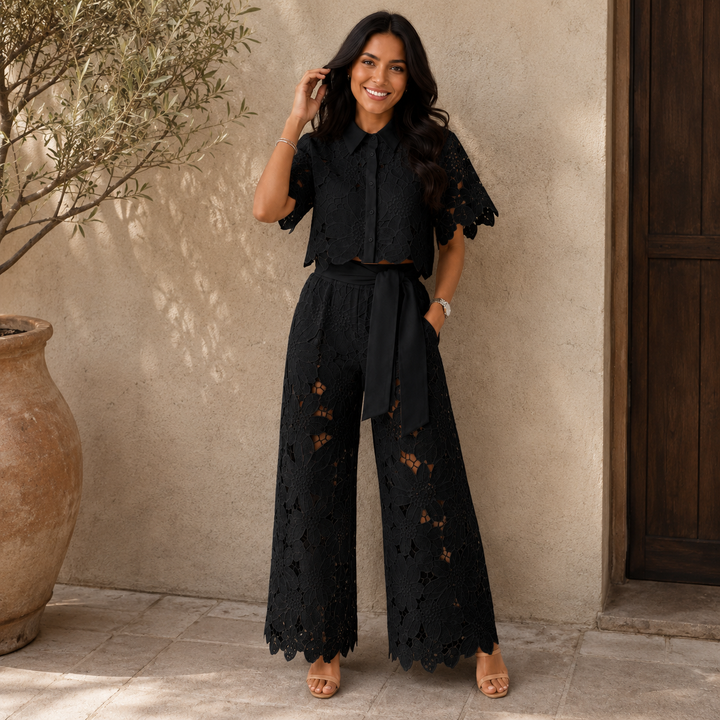 Avessa – Perforiertes Tweed-Set
