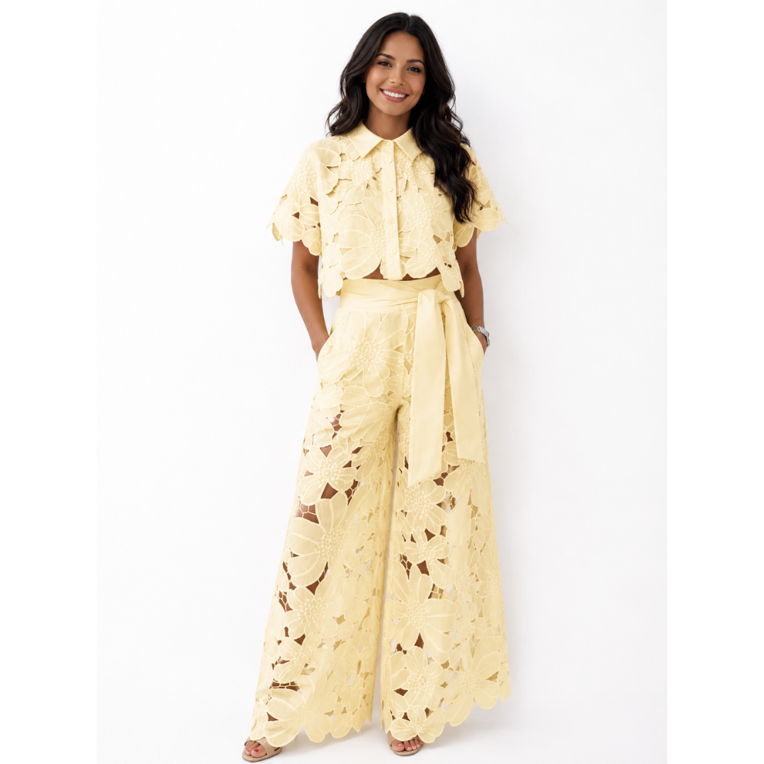 Avessa – Perforiertes Tweed-Set