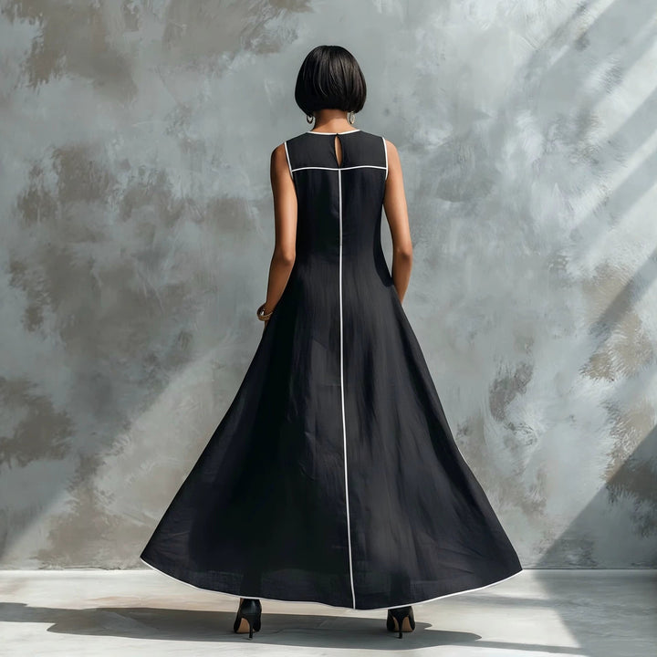 Veyla – mit Kontrastpaspelierung, aus Leinenmischung, Maxikleid
