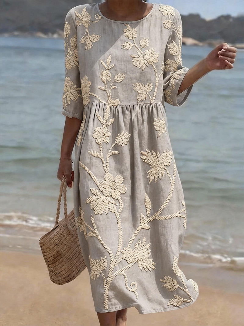 Navora – Geprägtes florales Leinen-Baumwollkleid