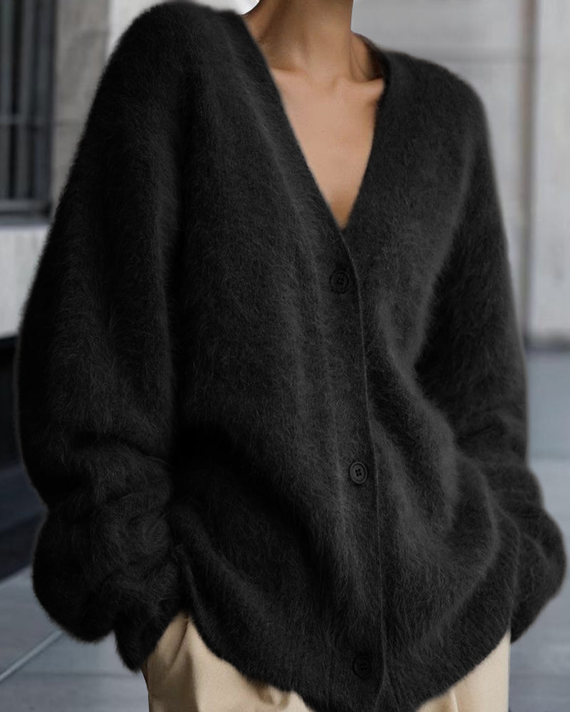 Vesina – Flauschstrickjacke mit überschnittenen Schultern