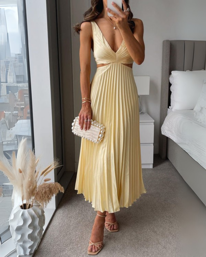 Ivora – Vorne gedrehtes Kleid