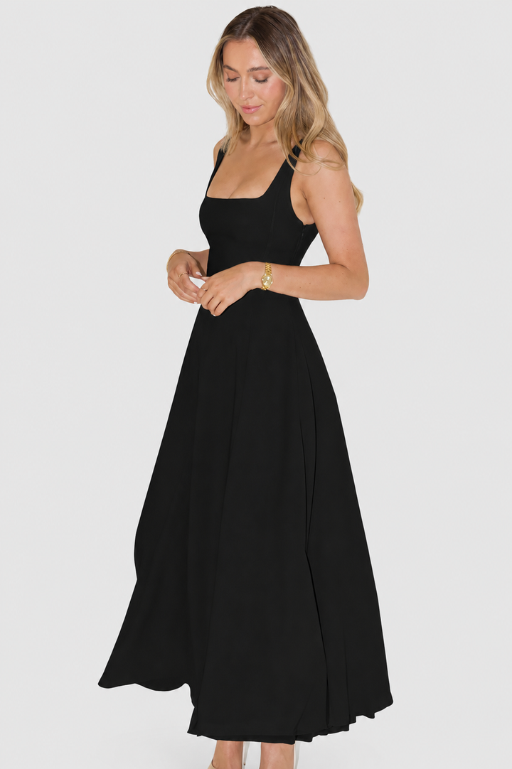 Kelara – Kleid mit quadratischem Ausschnitt