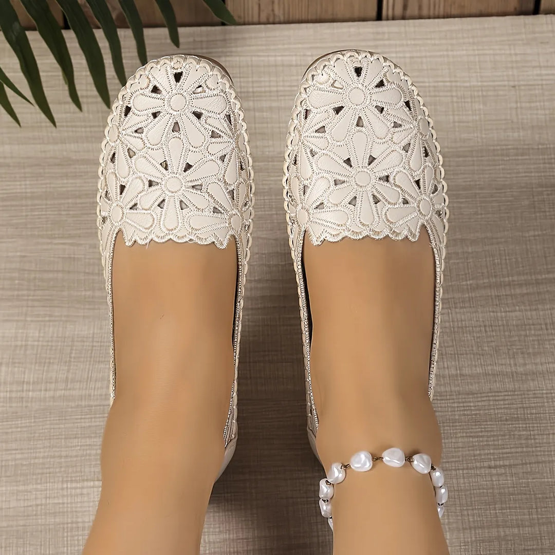 Reniva – Ausgeschnittene orthopädische Schuhe