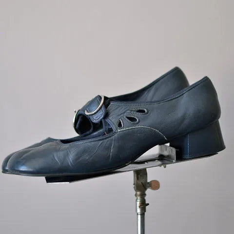 Idessa – Retro-Schuhe mit Schnallenriemen