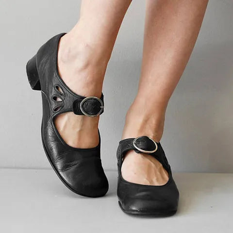 Idessa – Retro-Schuhe mit Schnallenriemen