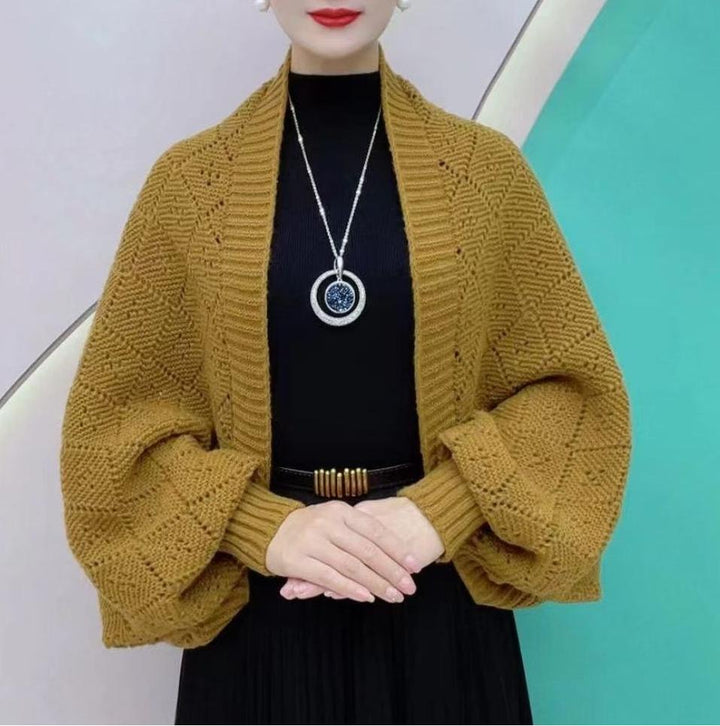 Eryla – Schal-Strickjacke aus Ajourstrick