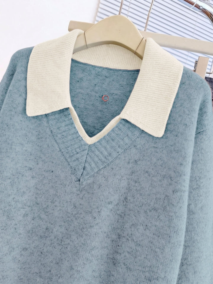 Cirelle – Doppellagiger Strickpullover mit kontrastierendem Kragen
