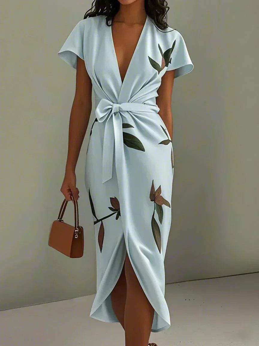 Ilyra – Wickelfront-Kleid mit polierter Oberfläche