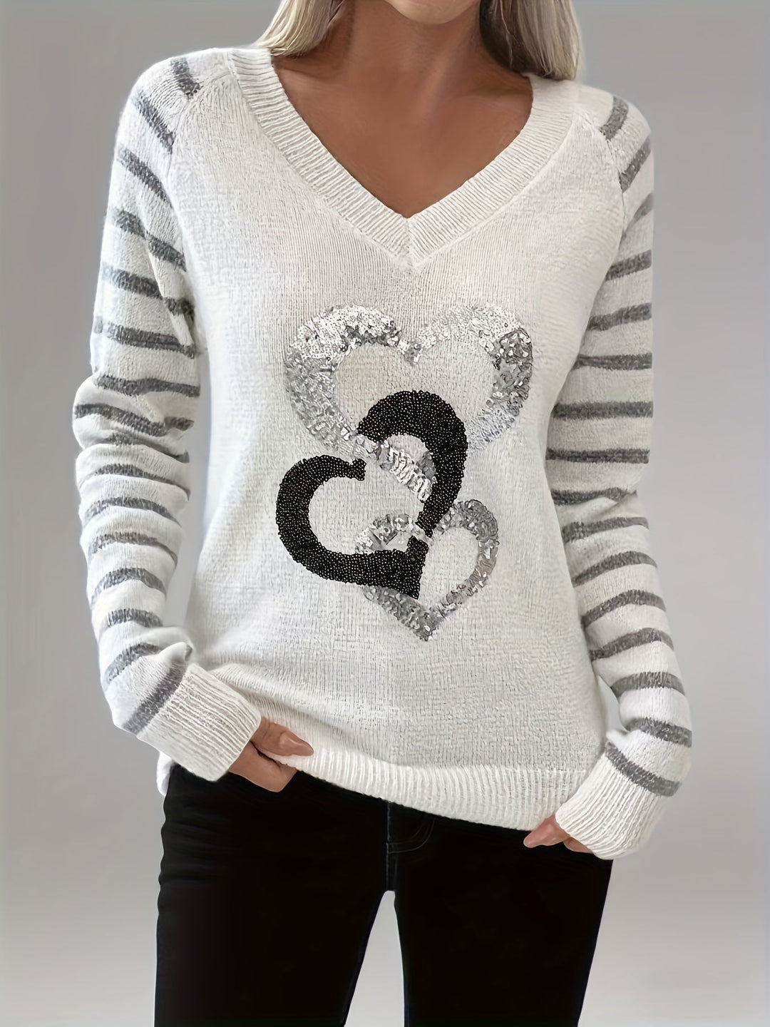 Velara – Strickpullover mit Paillettenbesatz