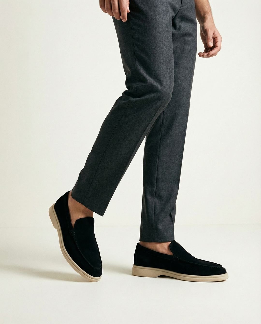 Schlupf-Wildleder-Slipper