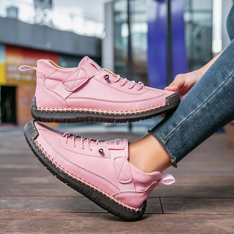 Kevara – Ledersneaker mit breiter Zehenbox