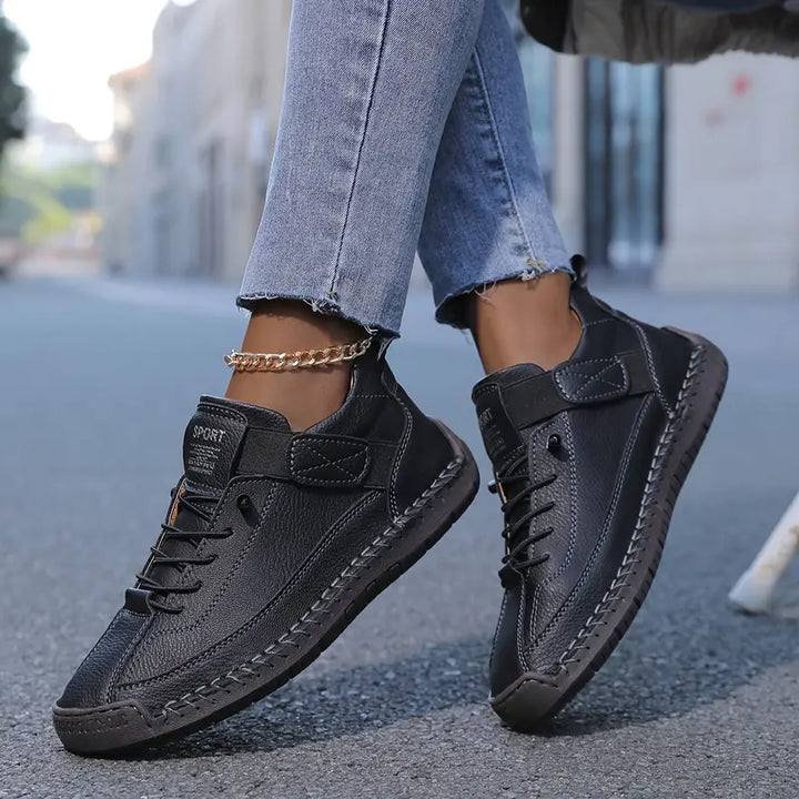 Kevara – Ledersneaker mit breiter Zehenbox