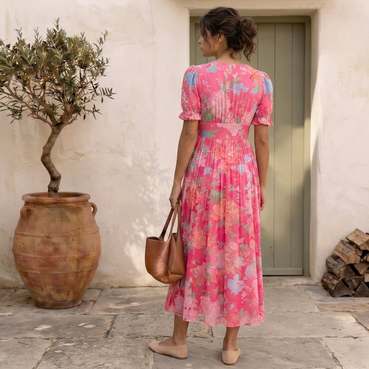 Nelora – V-Ausschnitt, florales Maxikleid