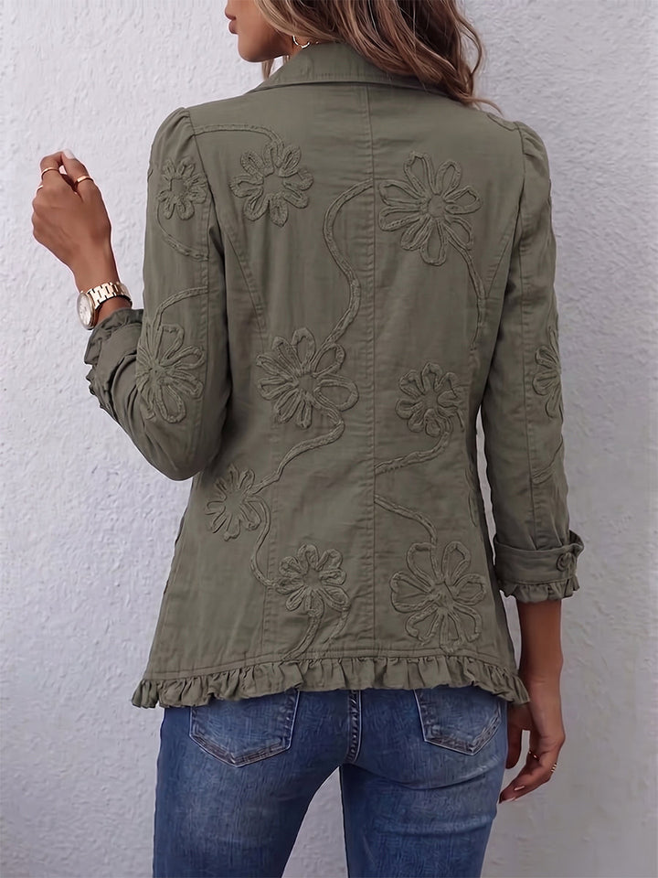 Auraly – Jacke mit Rüschensaum und Stickerei