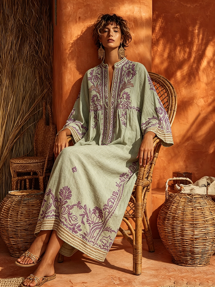 Rivana – floral besticktes gewebtes Maxikleid