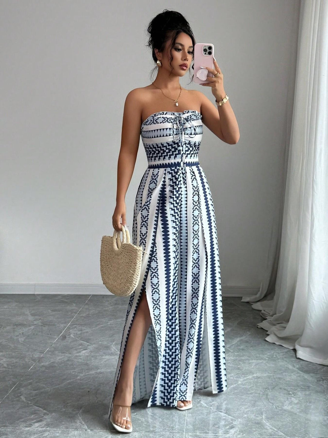 Verali – Jumpsuit mit amerikanischem Ausschnitt aus Materialmix