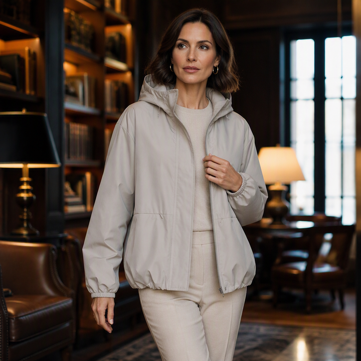 Linara – wasserabweisende Windjacke mit gepufftem Saum
