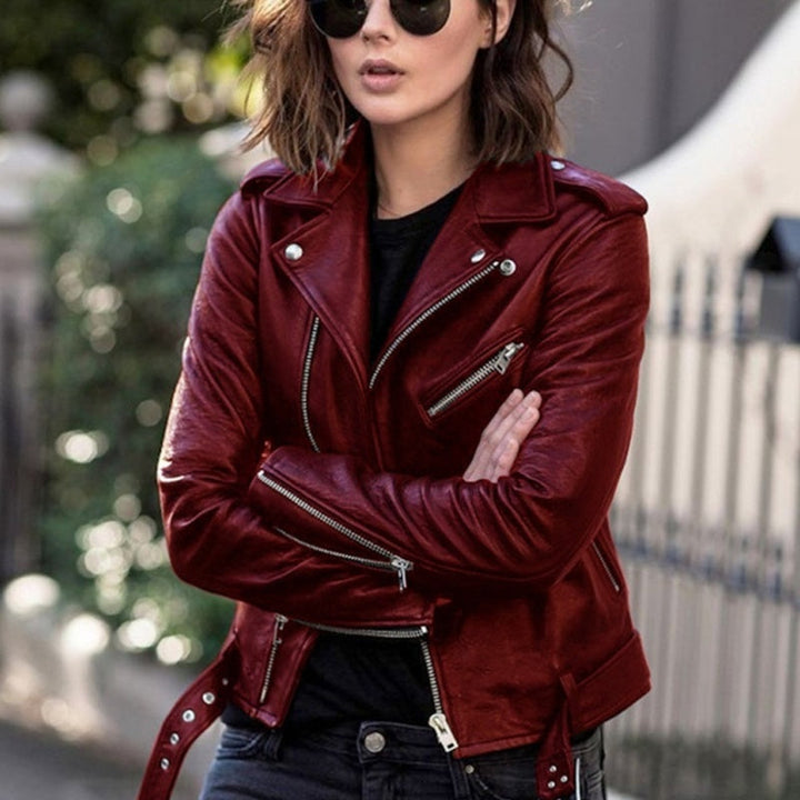 Avenya – Beschichtete Motorradjacke mit asymmetrischem Reißverschluss