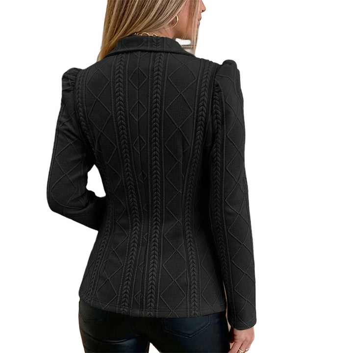 Vesara – Taillierter Blazer mit geometrischer Textur